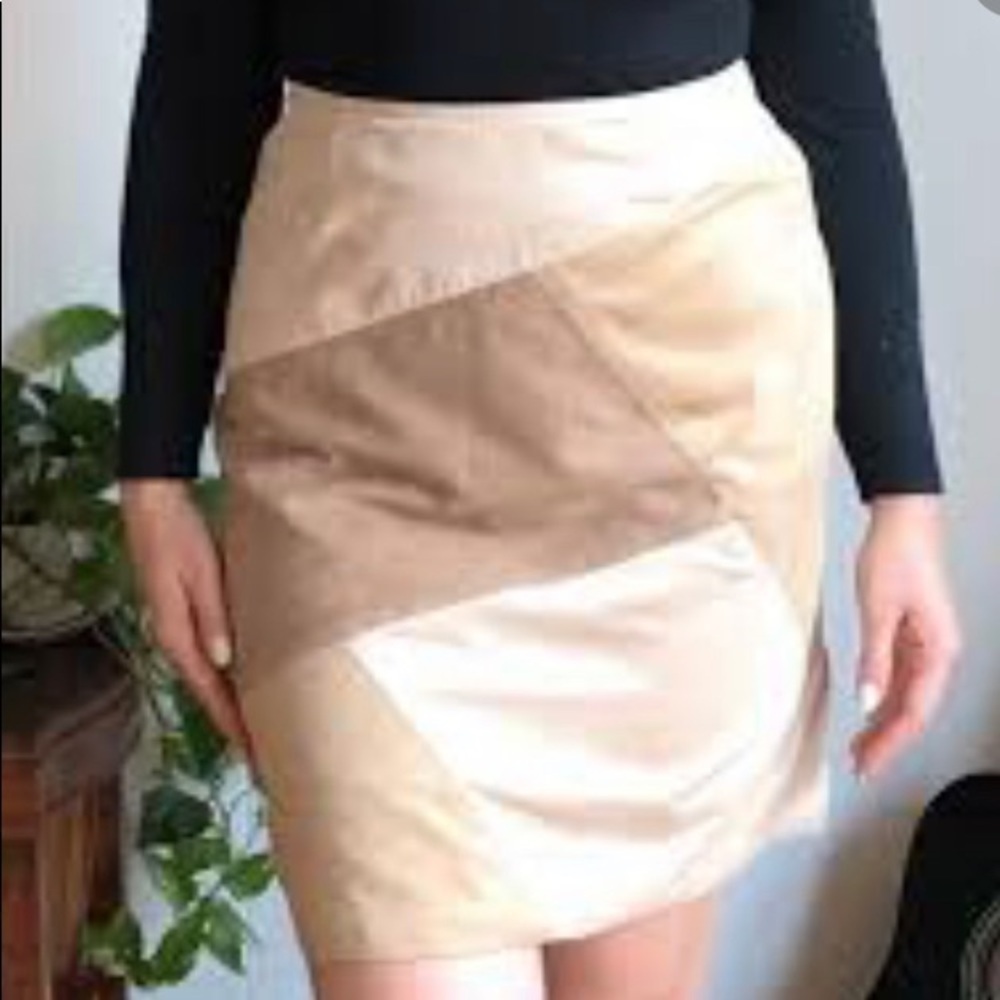NEW LIZ CLAIBORNE Lizsport Faux Suede Tan Skirt Size 8 Petite Lined